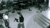 הטבח בתיכון קולומביין, קולורדו, 20 באפריל 1999. מצלמת אבטחה