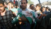 הלוויית הילדים הפלסטינים שנהרגו ברצועת עזה, אתמול (צילום: פלאש 90)