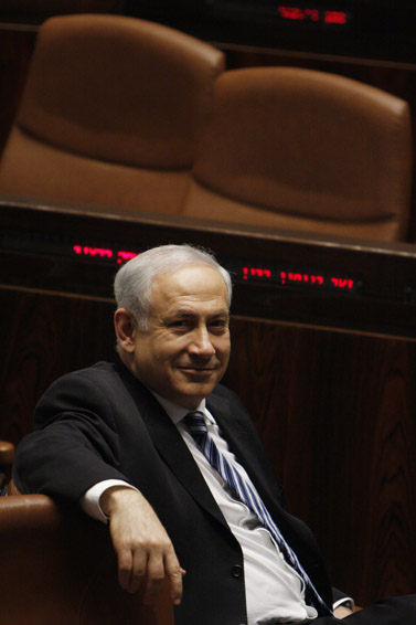 ראש ממשלת ישראל בנימין נתניהו, אתמול בכנסת (צילום: מרים אלסטר)