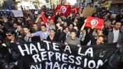 טוניסאים חוגגים בצרפת את נפילת משטר הנשיא בן-עלי (צילום: marcovdz, רשיון cc-by-nc-nd-2.0)