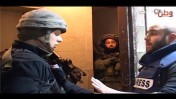 צילום מסך מתוך סרטון המתעד את הגעת חיילי צה"ל ופקחי משרד התקשורת לתחנת Wattan TV ברמאללה ב-28.12.12