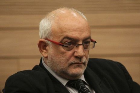 מנכ"ל רשות השידור יוני בן-מנחם בישיבת ועדת התרבות, נובמבר 2011 (צילום: קובי גדעון)