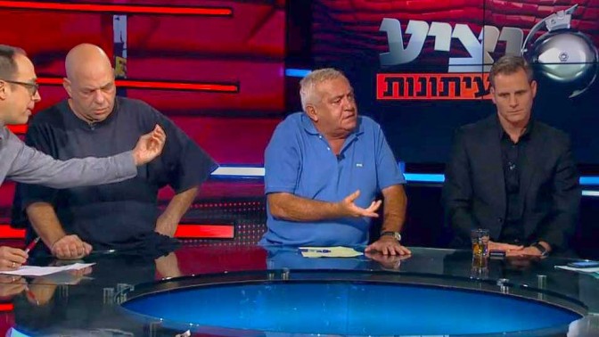"יציע העיתונות" השבוע, מימין: בוני גינצבורג, שלמה שרף, רון קופמן וניב רסקין (צילום מסך)