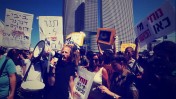 הפגנת עובדי "מעריב" נגד נוחי דנקנר, 2012 (צילום מסך)