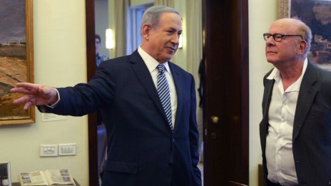 ראש ממשלת ישראל, בנימין נתניהו, מארח את הזמר האמריקאי ארט גרפונקל. ירושלים, שלשום (צילום: עמוס בן-גרשום, לע"מ)