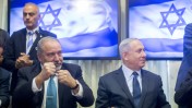 ראש הממשלה בנימין נתניהו ויו"ר ישראל ביתנו אביגדור ליברמן מודיעים לעיתונאים על חתימת הסכם קואליציוני, 25.5.16 (צילום: יונתן זינדל)