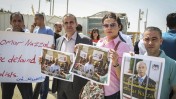 Palestinian journalists protest calling for the release of Palestinian journalist Omar Nazal. 26.4.16 (Photo by Flash90)
