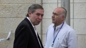 תמיר פרדו (משמאל) ויורם כהן, בעת שכיהנו כראש המוסד וראש השב"כ. משרד ראש הממשלה, 1.5.2011 (צילום: קובי גדעון)