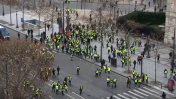 מחאת האפודים הצהובים, פריז, דצמבר 2018 (צילום מסך: RT)