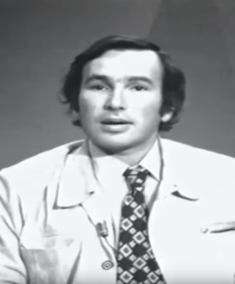 ירון לונדון מגיש את התוכנית הראשונה של "טנדו", 1974 (צילום מסך)