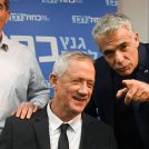 שלושה מראשי רשימת כחול-לבן (מימין): יאיר לפיד, בני גנץ וגבי אשכנזי (צילום: פלאש 90)