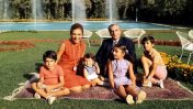 מוחמד רזא שאה פהלווי ומשפחתו, איראן, שנות ה-70 (צילום: נחלת הכלל)