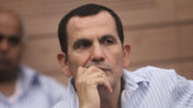 יעקב אדרי בכנסת באוקטובר 2012, בעת שכיהן כחבר-כנסת מטעם מפלגת קדימה (צילום: מרים אלסטר)