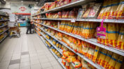 מוצרים של אסם על המדף בסופרמרקט, פברואר 2022 (צילום: יונתן זינדל)