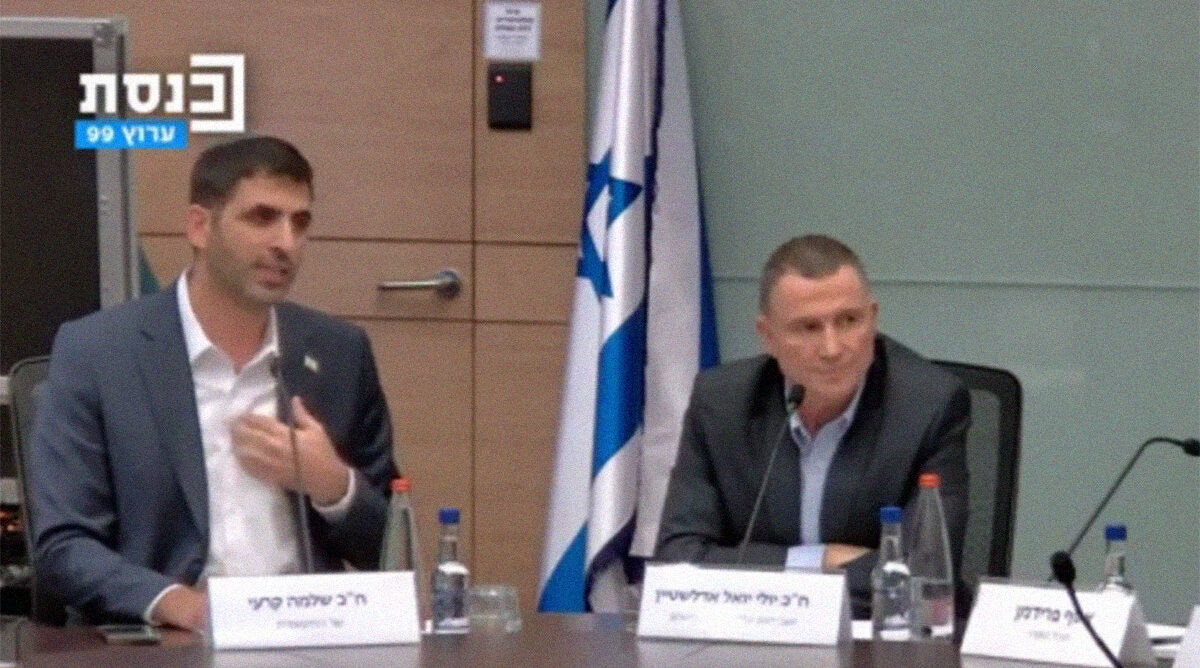 שר התקשורת שלמה קרעי (משמאל), בישיבת ועדת החוץ והביטחון של הכנסת, 5.12.23 (צילום מסך)