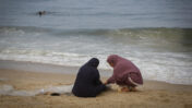 חוף הים בדרום רצועת עזה, 2.11.23 (צילום: עטיה מוחמד)