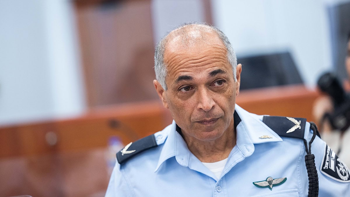 תנ"צ כורש ברנור, בפתח יום עדותו השני במשפט המו"לים, 9.4.24 (צילום: יונתן זינדל) תנ"צ כורש ברנור, בפתח יום עדותו השני במשפט המו"לים, 9.4.24 (צילום: יונתן זינדל)