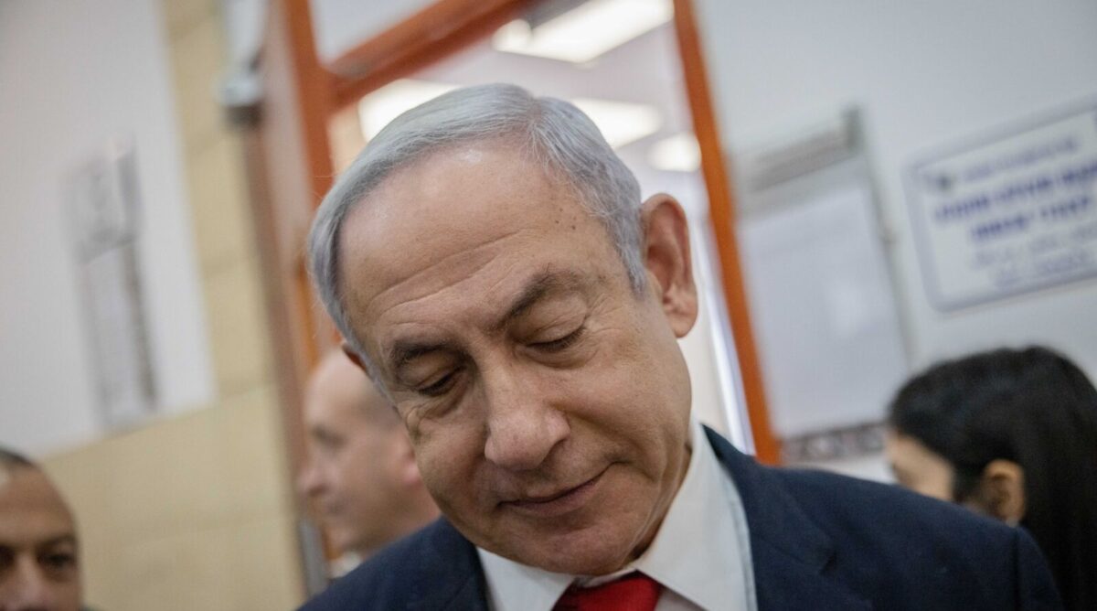 רה"מ בנימין נתניהו מגיע לדיון במשפטו הפלילי, ביהמ"ש המחוזי בירושלים, 6.6.23 (צילום: חיים גולדברג)