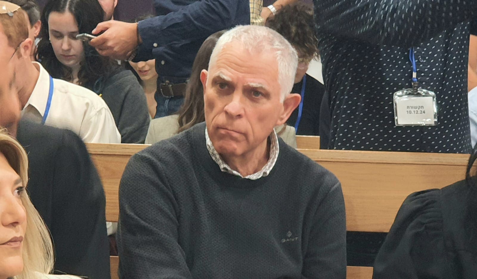 נוני מוזס, מו"ל "ידיעות אחרונות" ונאשם מס' 4 במשפט המו"לים, בבית המשפט ביום עדותו הראשון של נתניהו (צילום: ראובן קסטרו) נוני מוזס, מו"ל "ידיעות אחרונות" ונאשם מס' 4 במשפט המו"לים, בבית המשפט ביום עדותו הראשון של נתניהו (צילום: ראובן קסטרו)