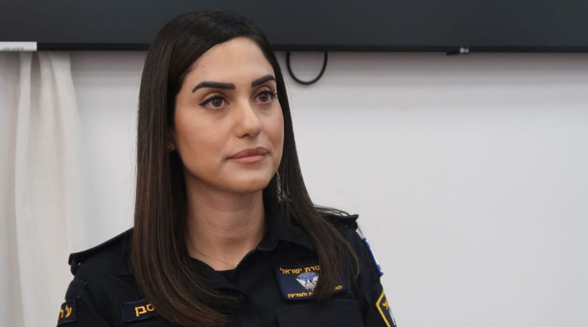רפ"ק רינת סבן, לפני יום עדותה השלישי במשפט המו"לים, 19.3.2025 (צילום: אורן פרסיקו)
