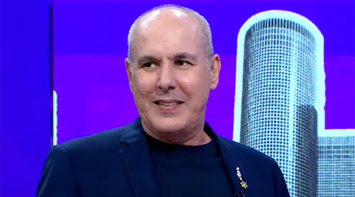 שי גולדשטיין (צילום מסך מתוכניתו בערוץ 14)