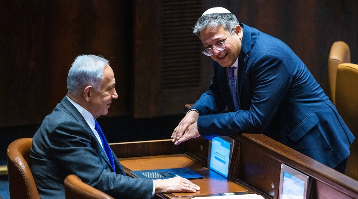 Prime Minister Benjamin Netanyahu (left) with Kahanist Itamar Ben-Gvir, before appointing him as Minister of National Security, 28.12.22 (Photo: Olivier Pitoussi) Prime Minister Benjamin Netanyahu (left) with Kahanist Itamar Ben-Gvir, before appointing him as Minister of National Security, 28.12.22 (Photo: Olivier Pitoussi)