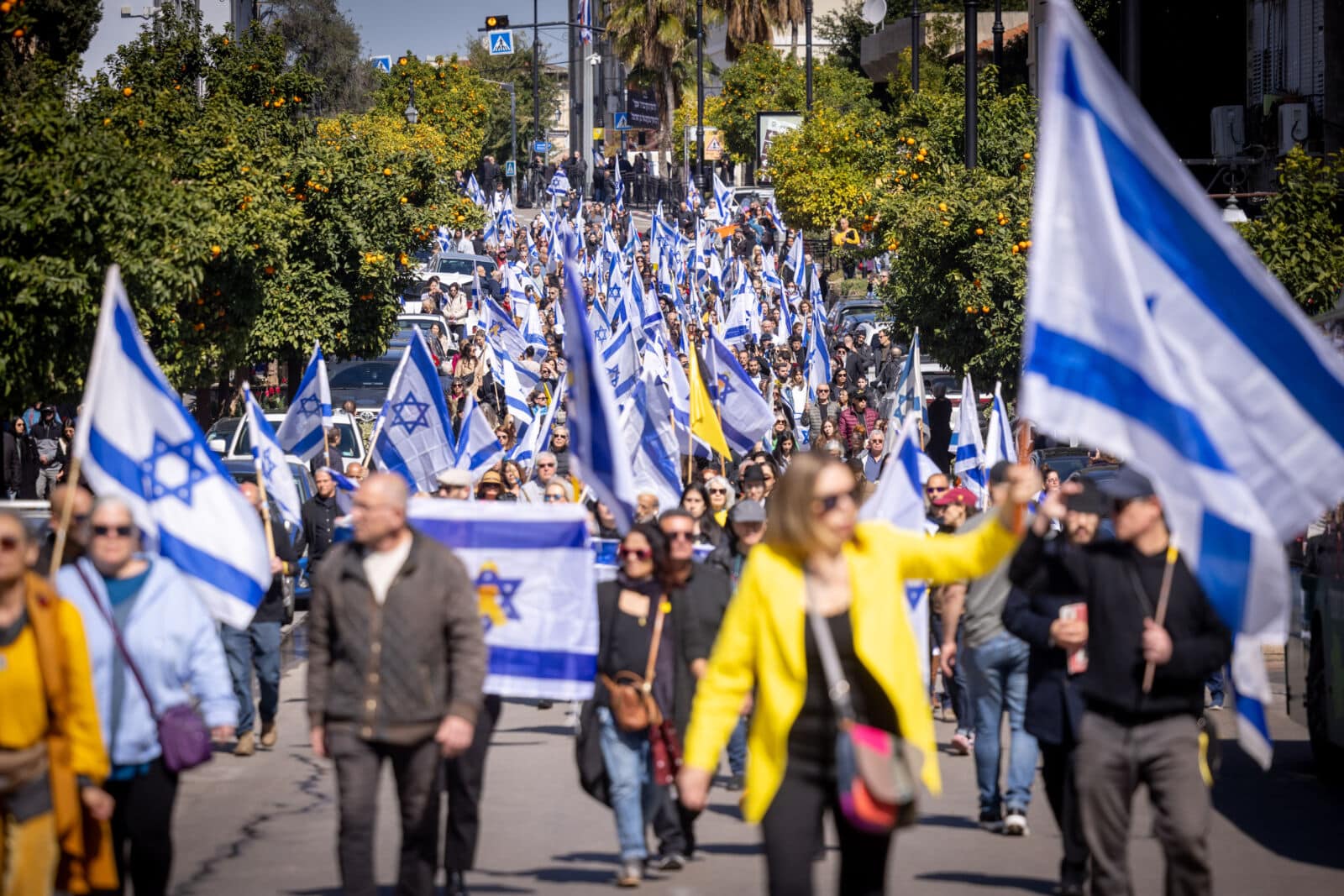 מסע הלוויה של עודד ליפשיץ, 25.2.25 (צילום: מרים אלסטר) מסע הלוויה של עודד ליפשיץ, 25.2.25 (צילום: מרים אלסטר)