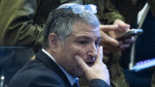 ראש השב"כ דוד זיני, מליאת הכנסת, 13.10.25 (צילום: יונתן זינדל)