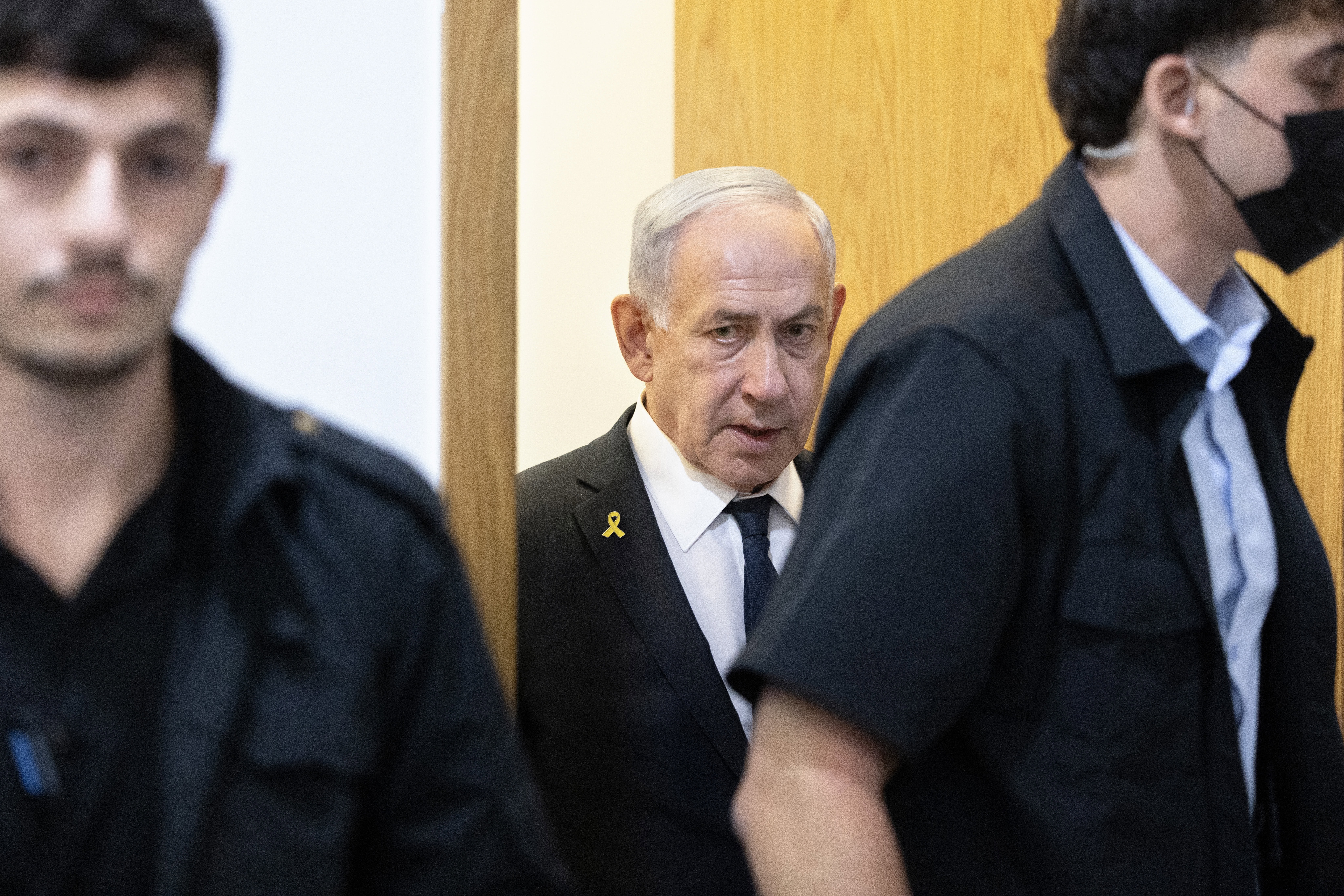 בנימין נתניהו, ראש ממשלת ישראל, בפתח אחד מימי עדותו במשפטו הפלילי. בית המשפט המחוזי בתל-אביב, 10.9.2025 (צילום: מוטי מילרוד) בנימין נתניהו, ראש ממשלת ישראל, בפתח אחד מימי עדותו במשפטו הפלילי. בית המשפט המחוזי בתל-אביב, 10.9.2025 (צילום: מוטי מילרוד)