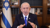 רה"מ הנאשם בנימין נתניהו מודיע כי יואיל לקבל חנינה מאישומיו הפליליים, 30.11.25 (צילום מסך)