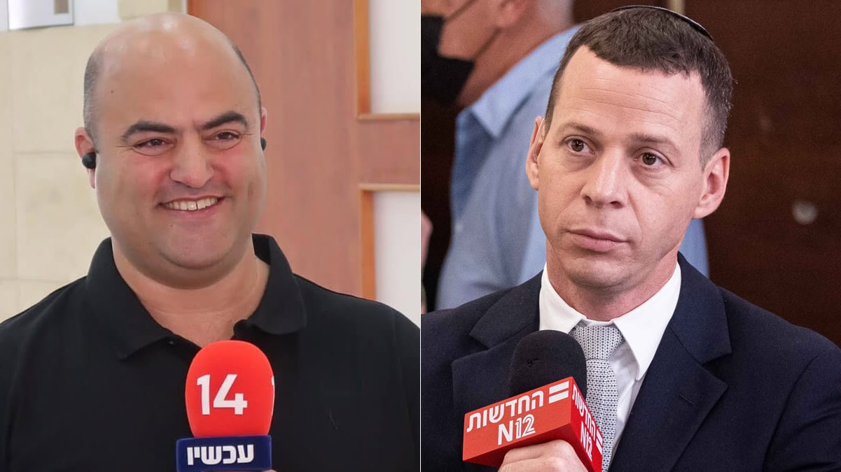 פרשן חדשות 12 עמית סגל (מימין) ושדרן ערוץ 14 יאיר אלטמן (צילומים: יונתן זינדל ואורן פרסיקו) פרשן חדשות 12 עמית סגל (מימין) ושדרן ערוץ 14 יאיר אלטמן (צילומים: יונתן זינדל ואורן פרסיקו)