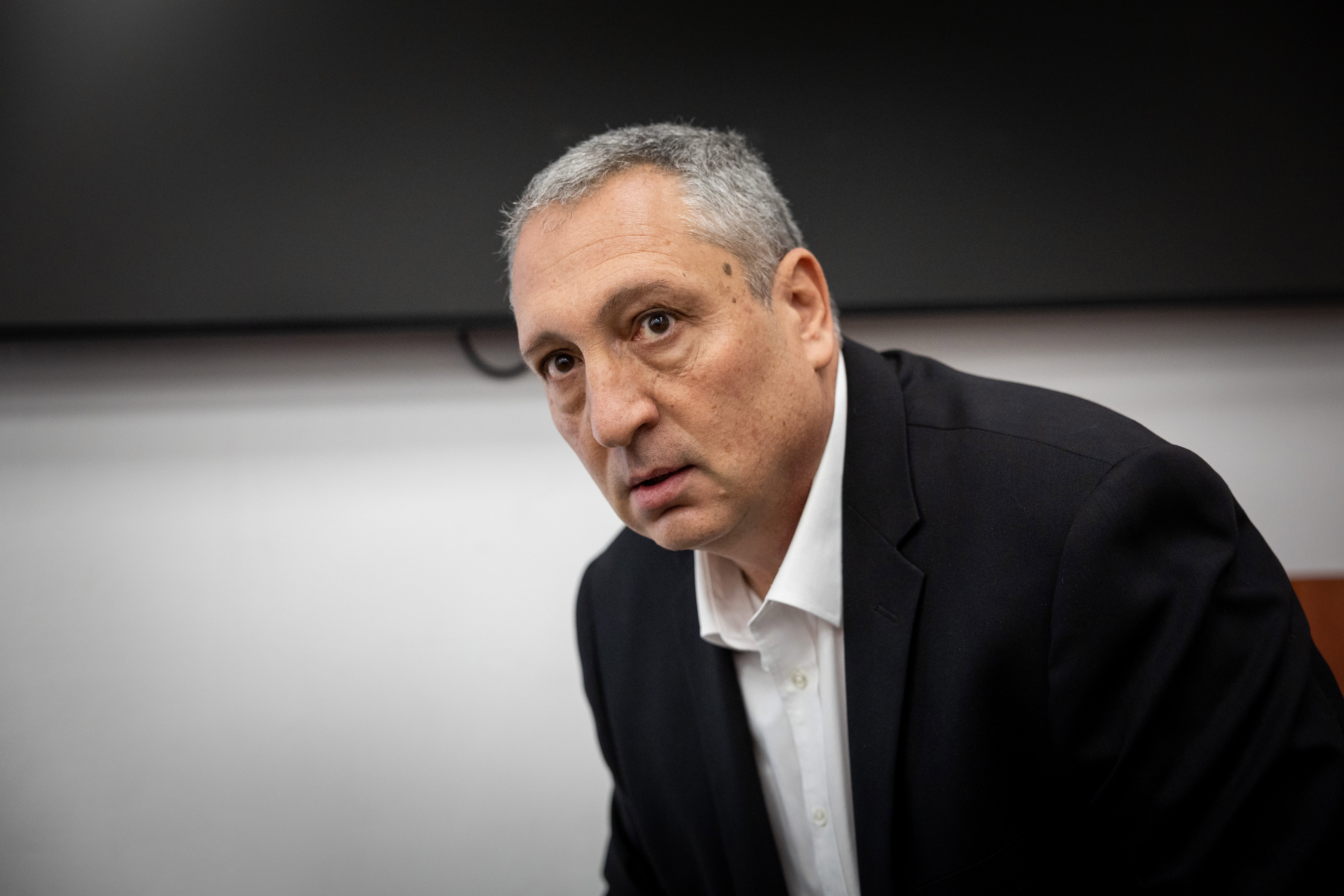 עד המדינה ניר חפץ בבית המשפט המחוזי בירושלים, 13.12.2021 (צילום: יונתן זינדל) עד המדינה ניר חפץ בבית המשפט המחוזי בירושלים, 13.12.2021 (צילום: יונתן זינדל)