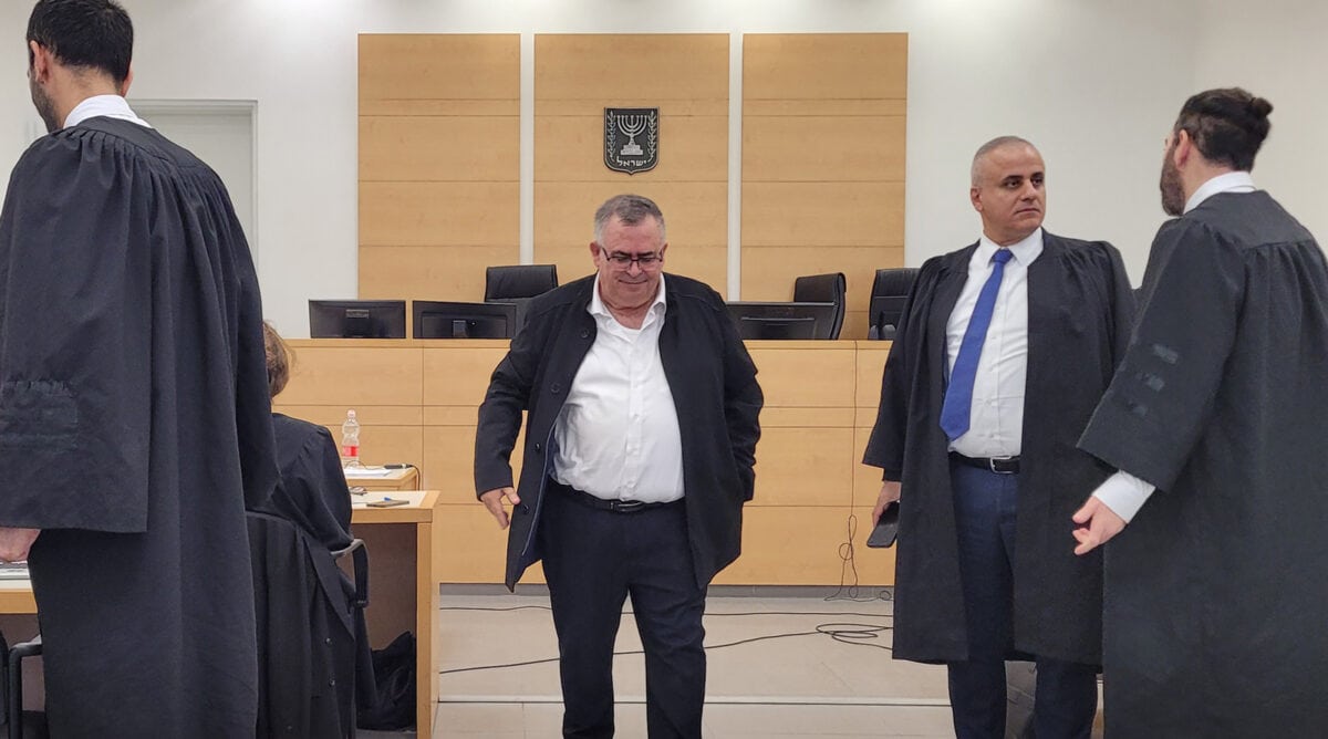 דוד ביטן בבית המשפט המחוזי בלוד, 27.1.2026 (צילום: איתמר ב"ז)