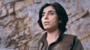 פיימן ויאן, מנהיגת המחתרת הכורדית באיראן, צילום מסך מתוך ראיון שערך איתה איתי אנגל עבור "עובדה" ושודר בפברואר 2026