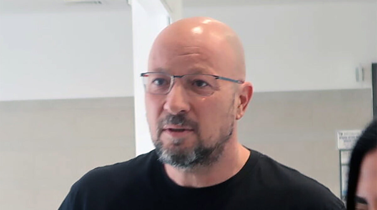 מנכ"ל "וואלה" ו"מעריב" גדעון אוזן, בית הדין לעבודה, 14.6.2026 (צילום: אורן פרסיקו) מנכ"ל "וואלה" ו"מעריב" גדעון אוזן, בית הדין לעבודה, 14.6.2026 (צילום: אורן פרסיקו)