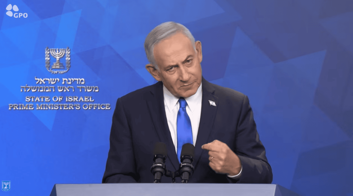 רה"מ הנאשם בנימין נתניהו בהצהרה מוקלטת, 8.6.25 (צילום מסך) רה"מ הנאשם בנימין נתניהו בהצהרה מוקלטת, 8.6.25 (צילום מסך)