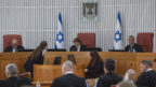 שופטי בית המשפט העליון חאלד כבוב, יעל וילנר ואלכס שטיין בדיון על עתירת הליכוד נגד האיסור על מעקב אחרי מצביעים בקלפי. 2.9.2026 (צילום: יונתן זינדל) שופטי בית המשפט העליון חאלד כבוב, יעל וילנר ואלכס שטיין בדיון על עתירת הליכוד נגד האיסור על מעקב אחרי מצביעים בקלפי. 2.9.2026 (צילום: יונתן זינדל)