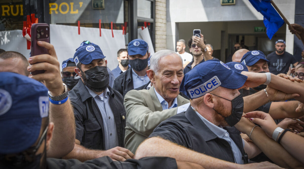 רה"מ הנאשם בנימין נתניהו באירוע בחירות, אשדוד, 29.6.26 (צילום: לירון מולדובן)