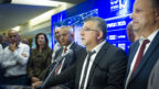 יו"ר הרשימה-המשותפת יוסף ג'בארין במטה הבחירות, לאחר סגירת הקלפיות; נצרת, 27.10.26 (צילום: שרון לייבל)