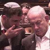 ההפיכה התקשורתית